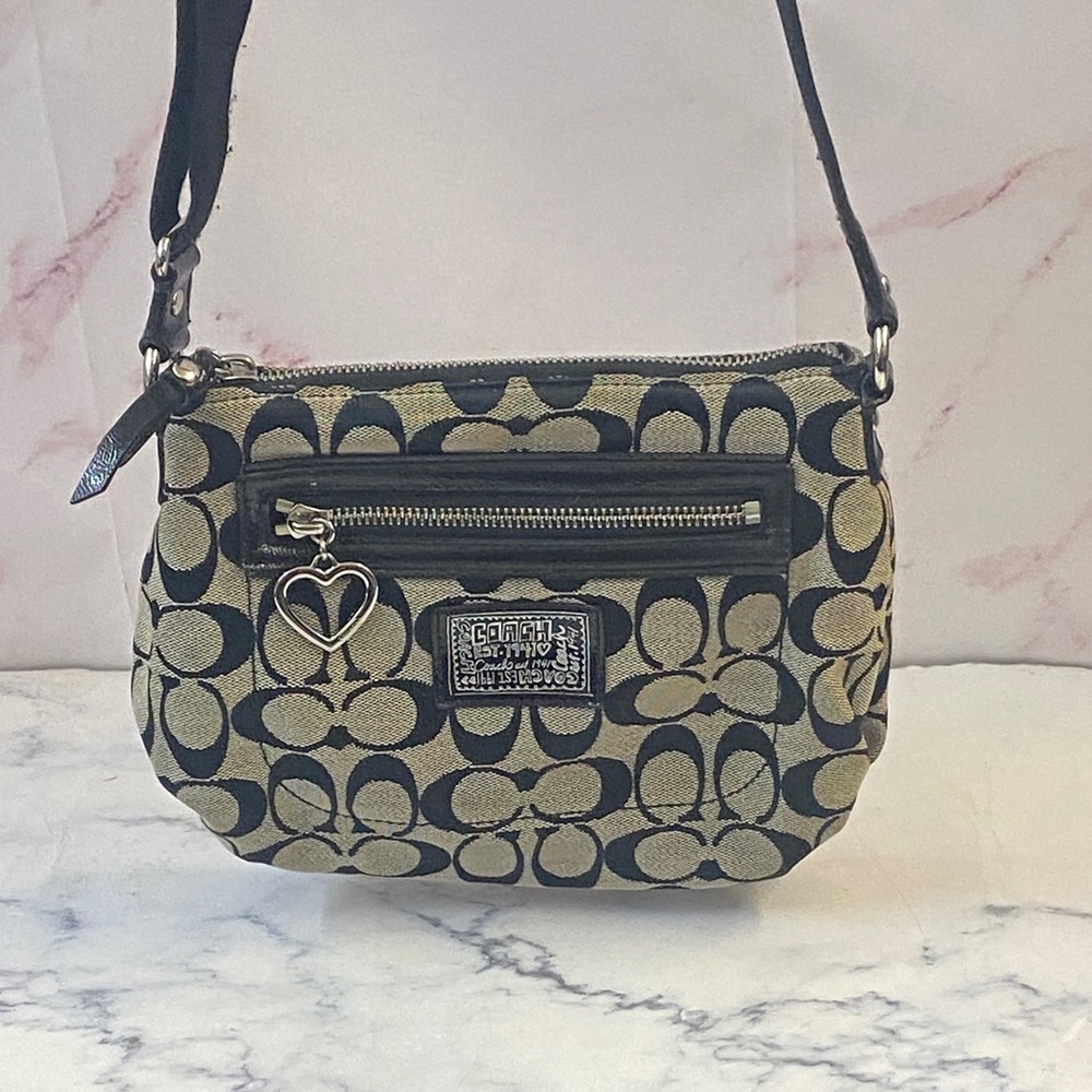 GUC Coach Black and Tan Patterned Cross body Bag